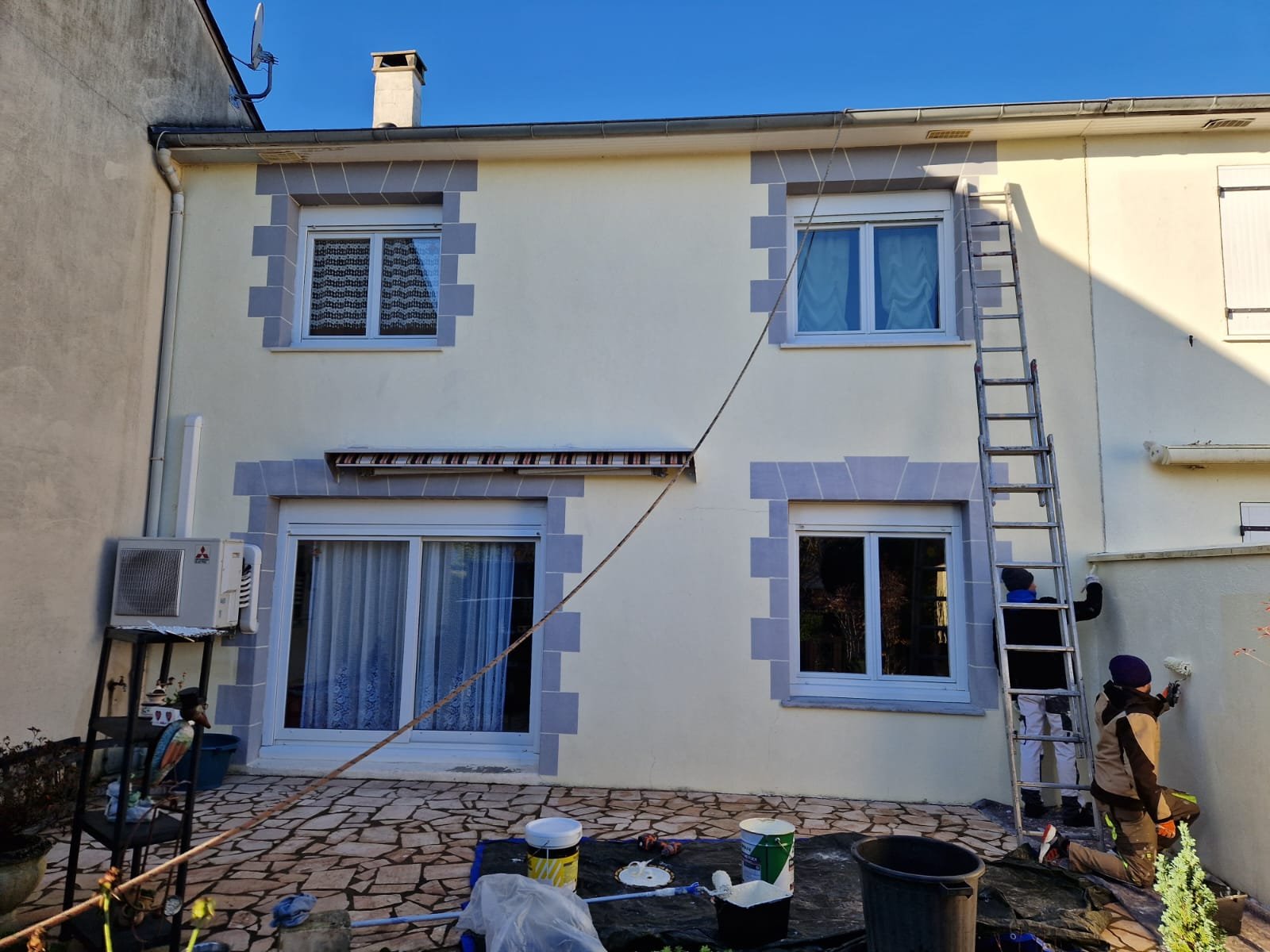PEINTURE FACADE APRES CHOUZE SUR LOIRE